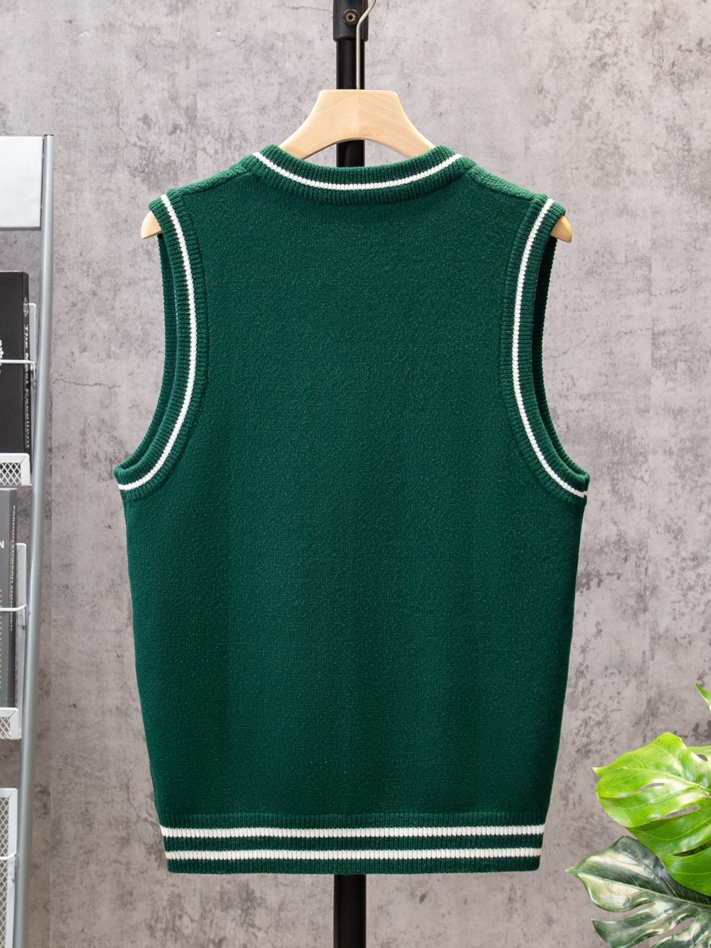 Casual Sleeveless V-Neck Sweaters, Men's Cable Knit Vest