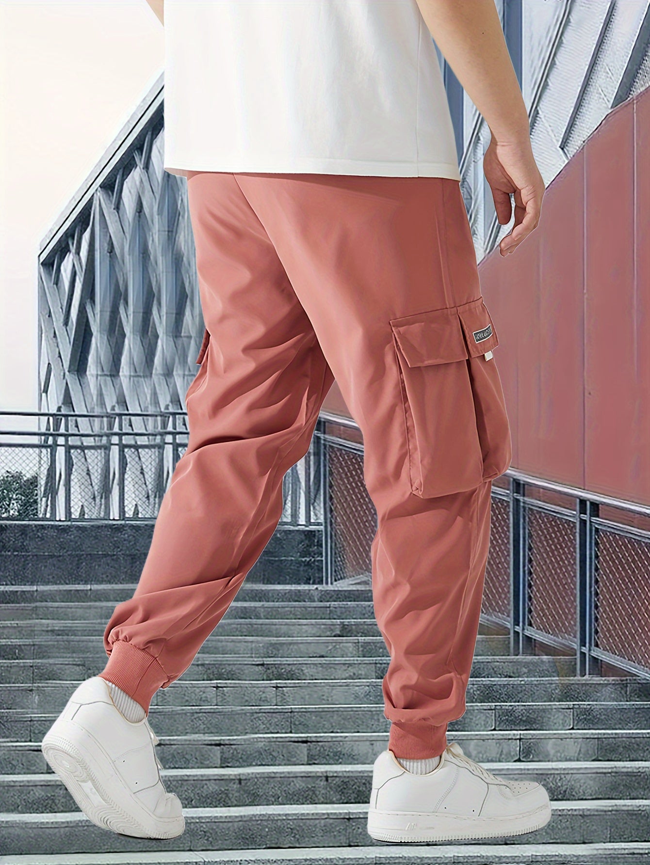 Men's Cargo Pants - Trendy Casual Outfit for Spring and Autumn with Multiple Pockets and Versatile Style