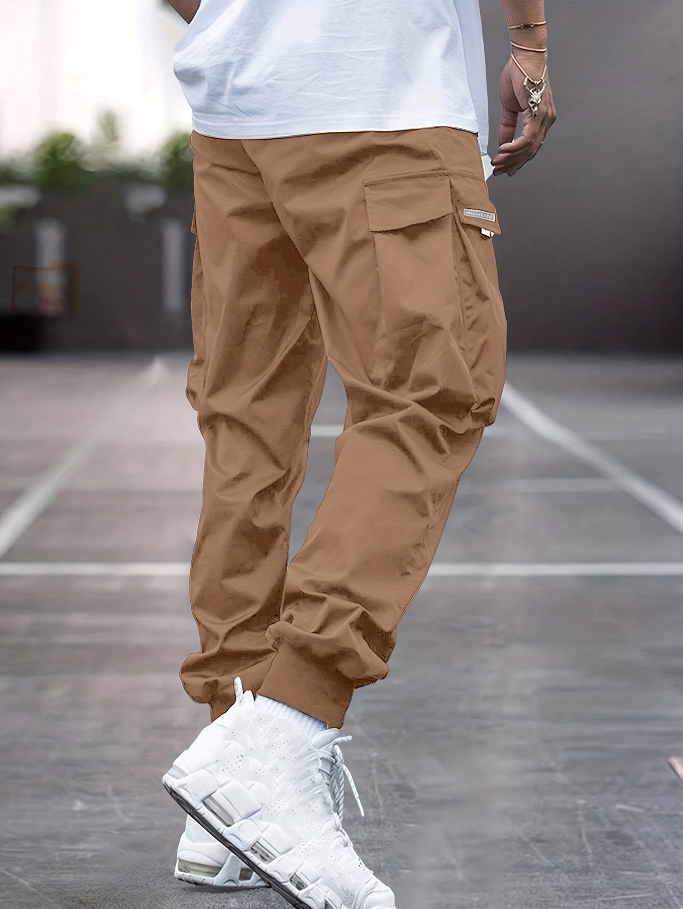 Men's Cargo Pants - Trendy Casual Outfit for Spring and Autumn with Multiple Pockets and Versatile Style