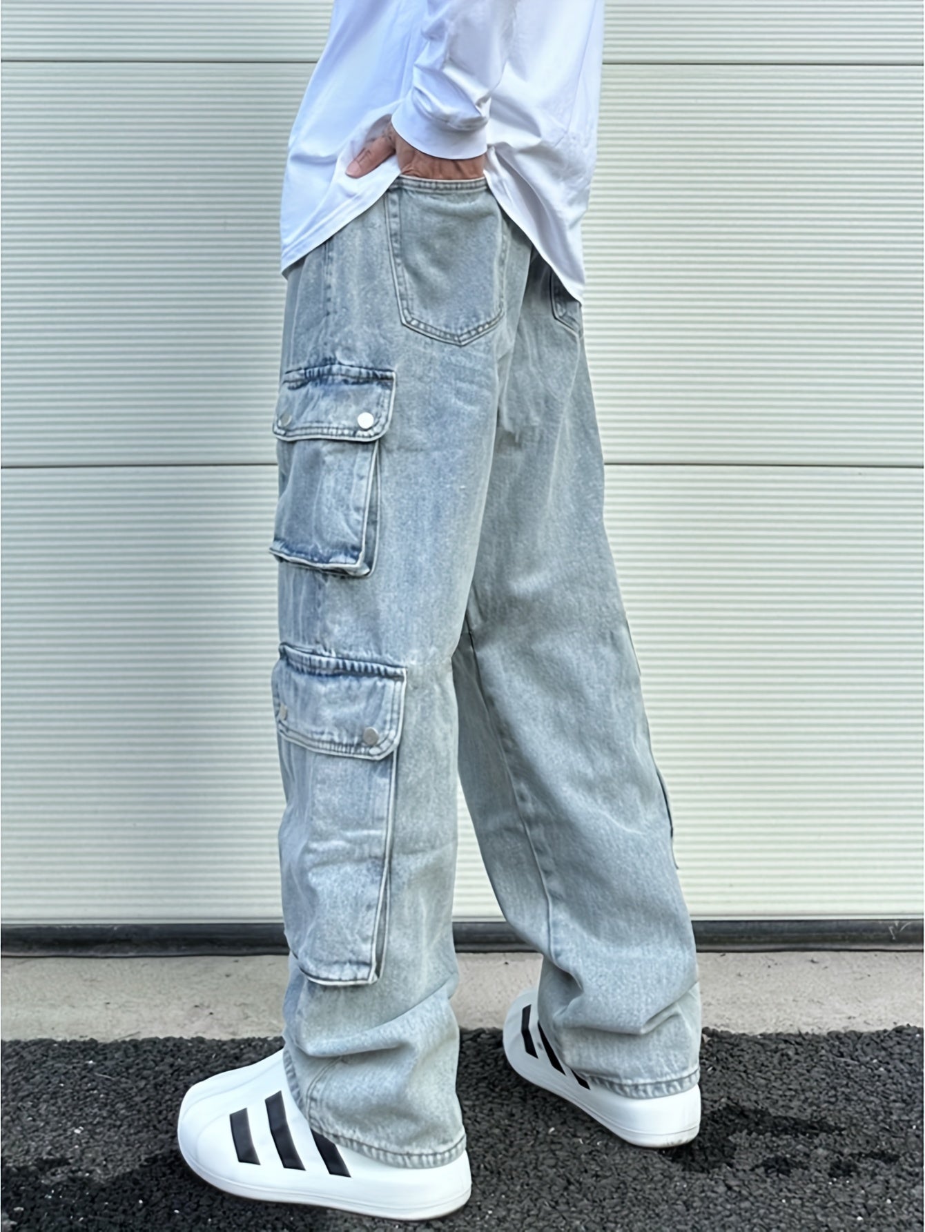 Men's Fashionable Street Style Multi-Pocket Denim Jeans, Casual Loose Fit Straight Leg Pants