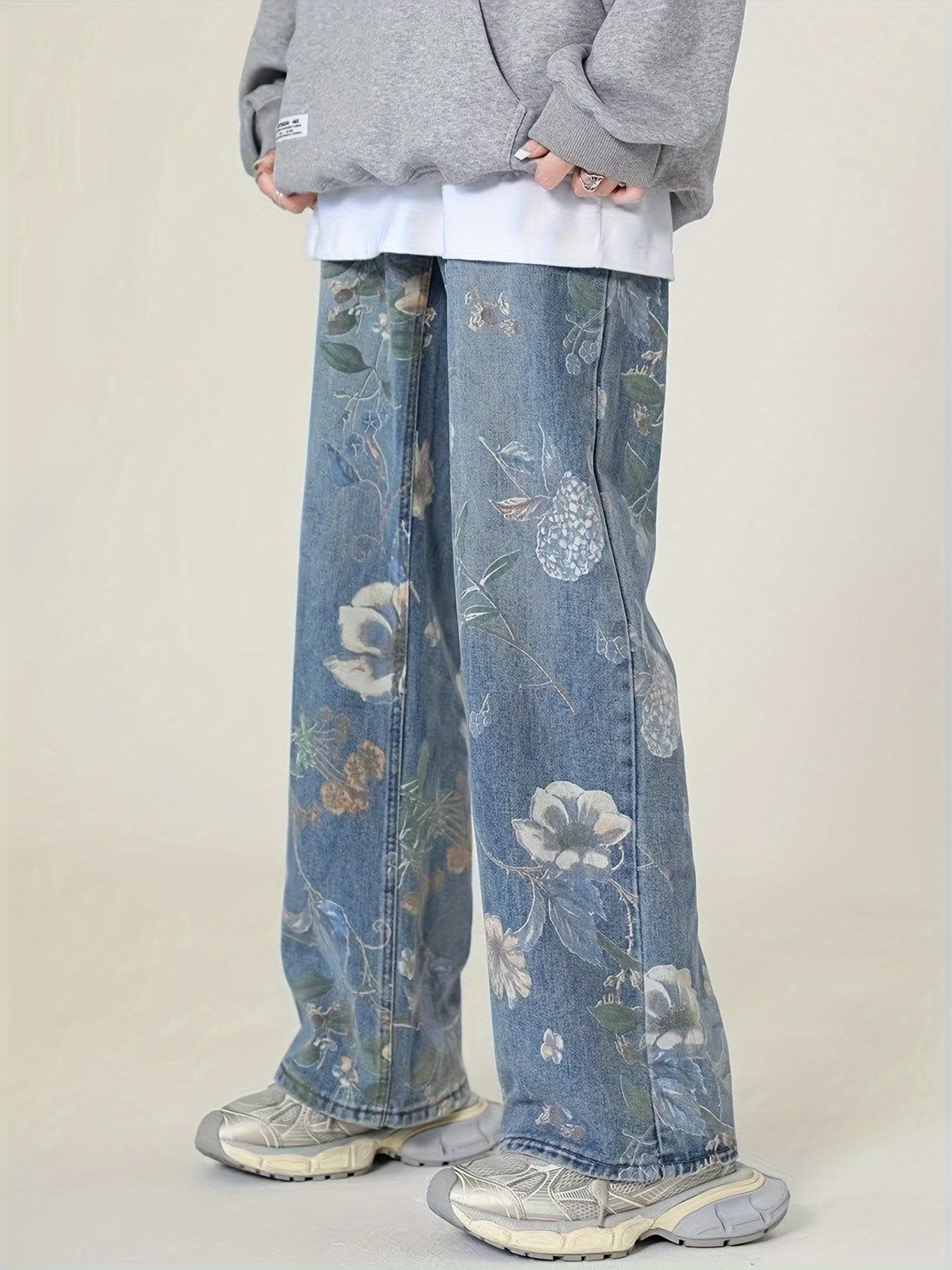 Men's Loose Floral Graphic Print Denim Pants With Pockets, Causal Cotton Blend Jeans For Outdoor Activities