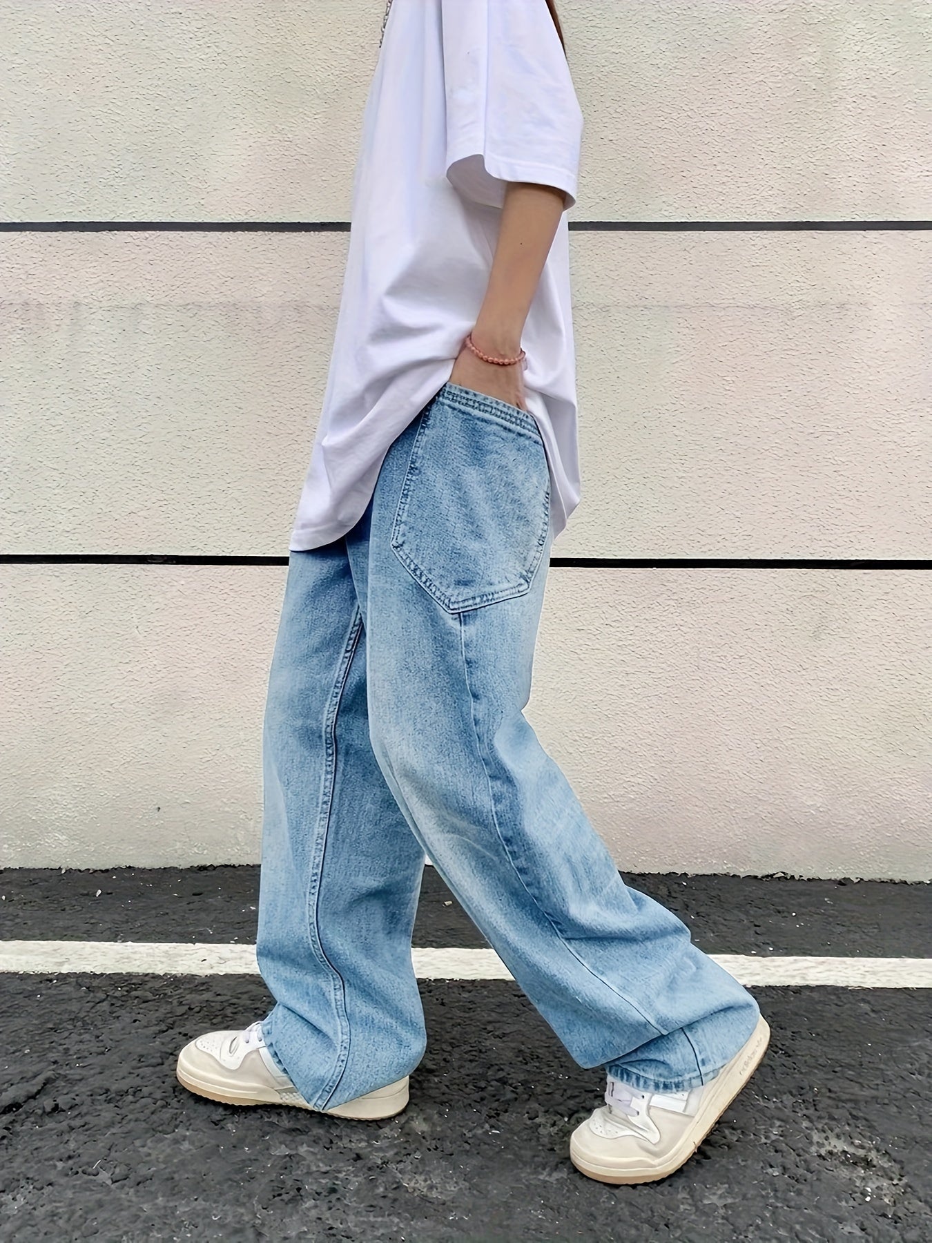 Men's Chic Wide Leg Jeans, Loose Fit Casual Denim Pants for Street Style Fashion