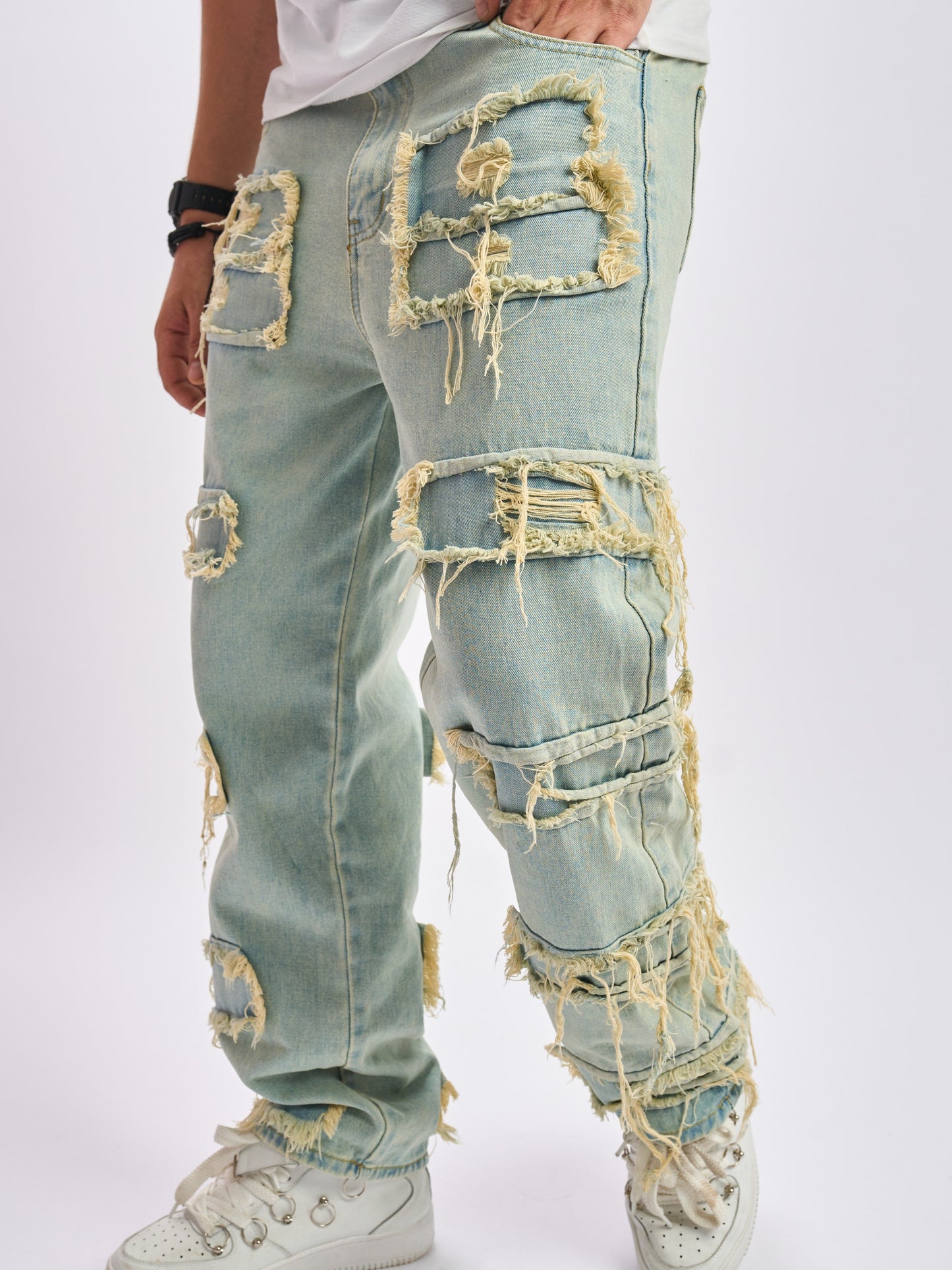 Mens Fashion-Forward Cotton Blend Jeans with Wide-Leg Cut and Frayed Detailing – Versatile for Casual Wear