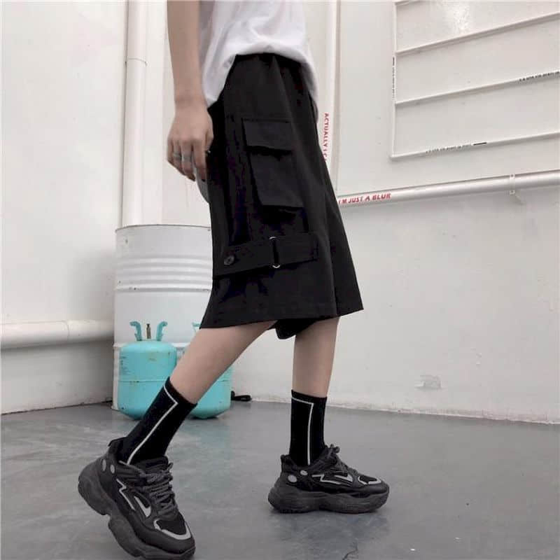 Men Women's Cargo Shorts Korean Students Loose Summer Wide Leg Casual Short Pants Retro Punk Style Streetwear Unisex Hip Hop