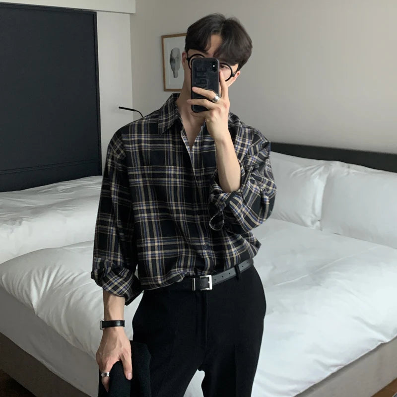 Men Casual Plaid Shirts Single Breasted Long Sleeve Loose Blouse Male Korean Chic Streetwear Fashion All-match Outwear BF