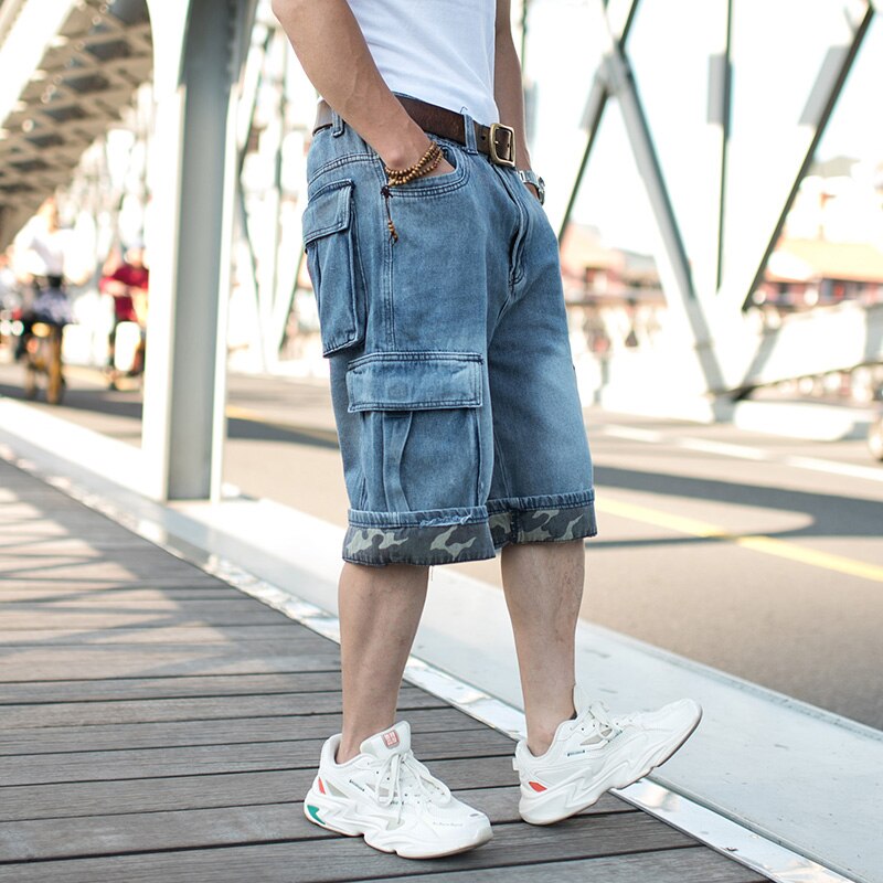 Men's Hip-Hop Wide-leg Denim Shorts Multi-Pocket Cropped Jeans  Loose Cargo Jeans Men Plus Size 44