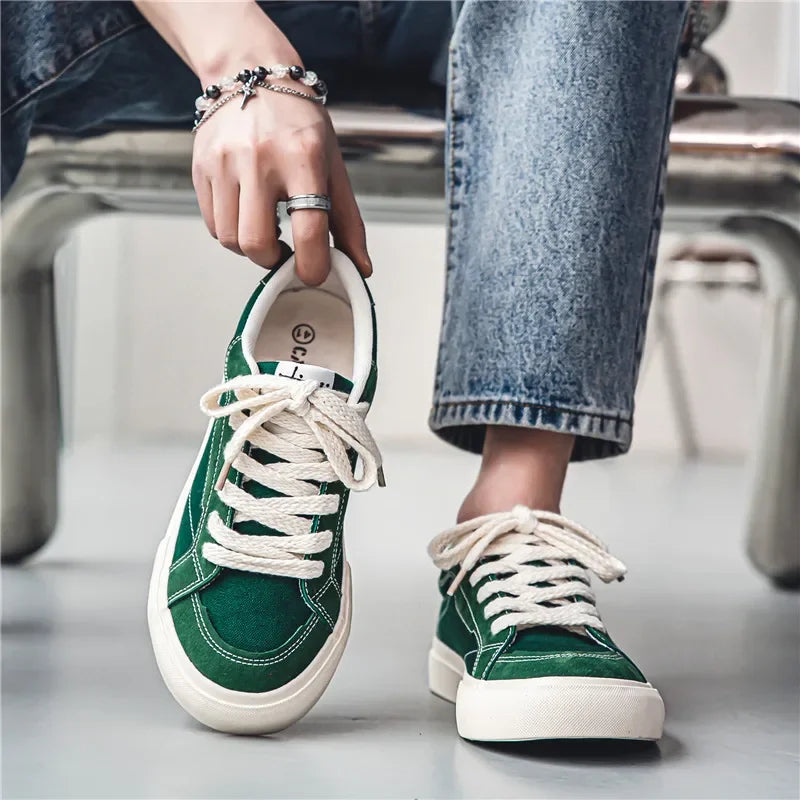 New Men's Sneakers Fashion Sneakers Men's Low Top Trend Canvas Shoes Men Street Style Casual Shoes Skateboarding Sneakers