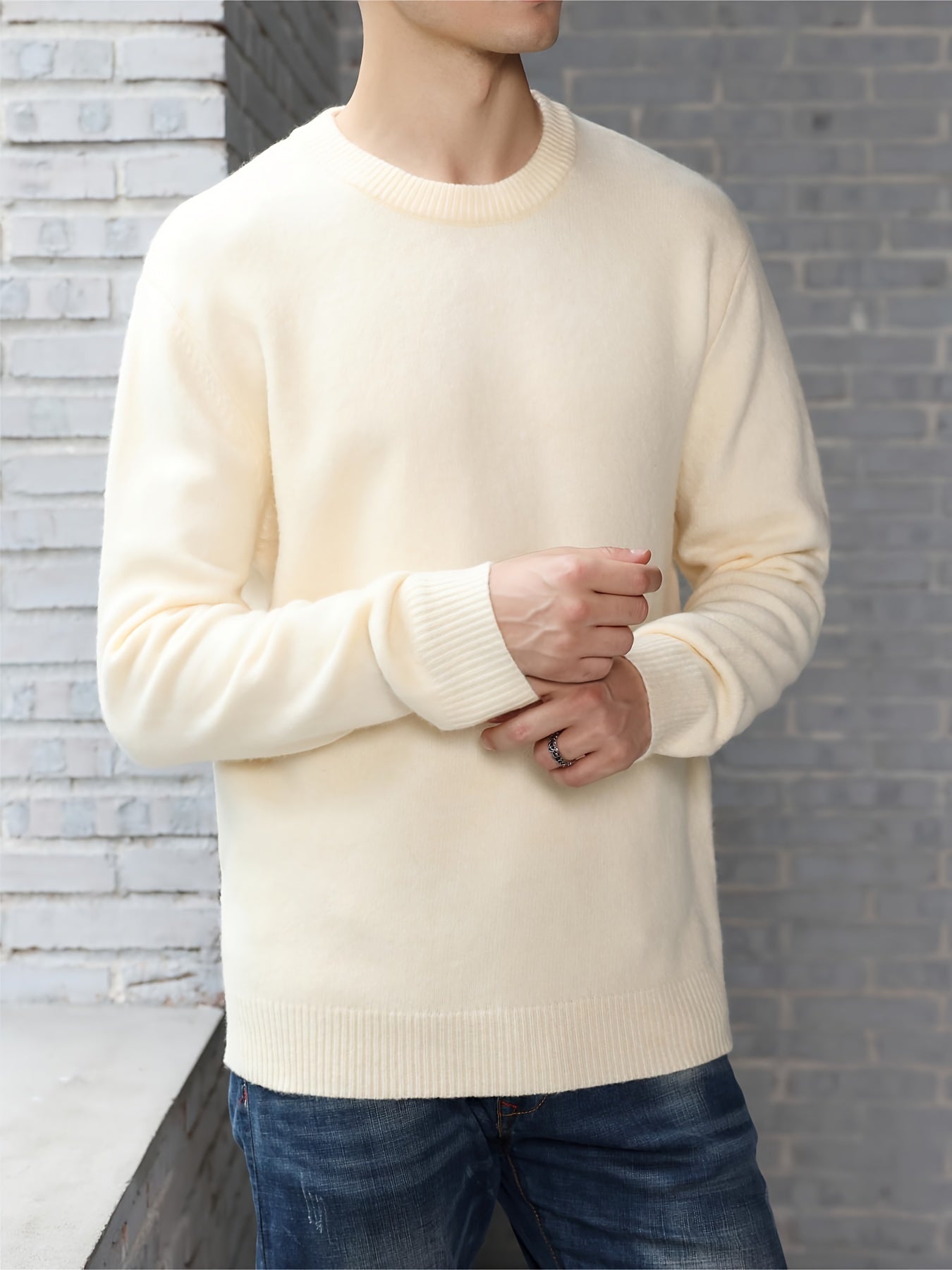 Men's Stylish Solid Knitted Pullover, Casual High Stretch Breathable Long Sleeve Crew Neck Top For City Walk Street Hanging Outdoor Activities