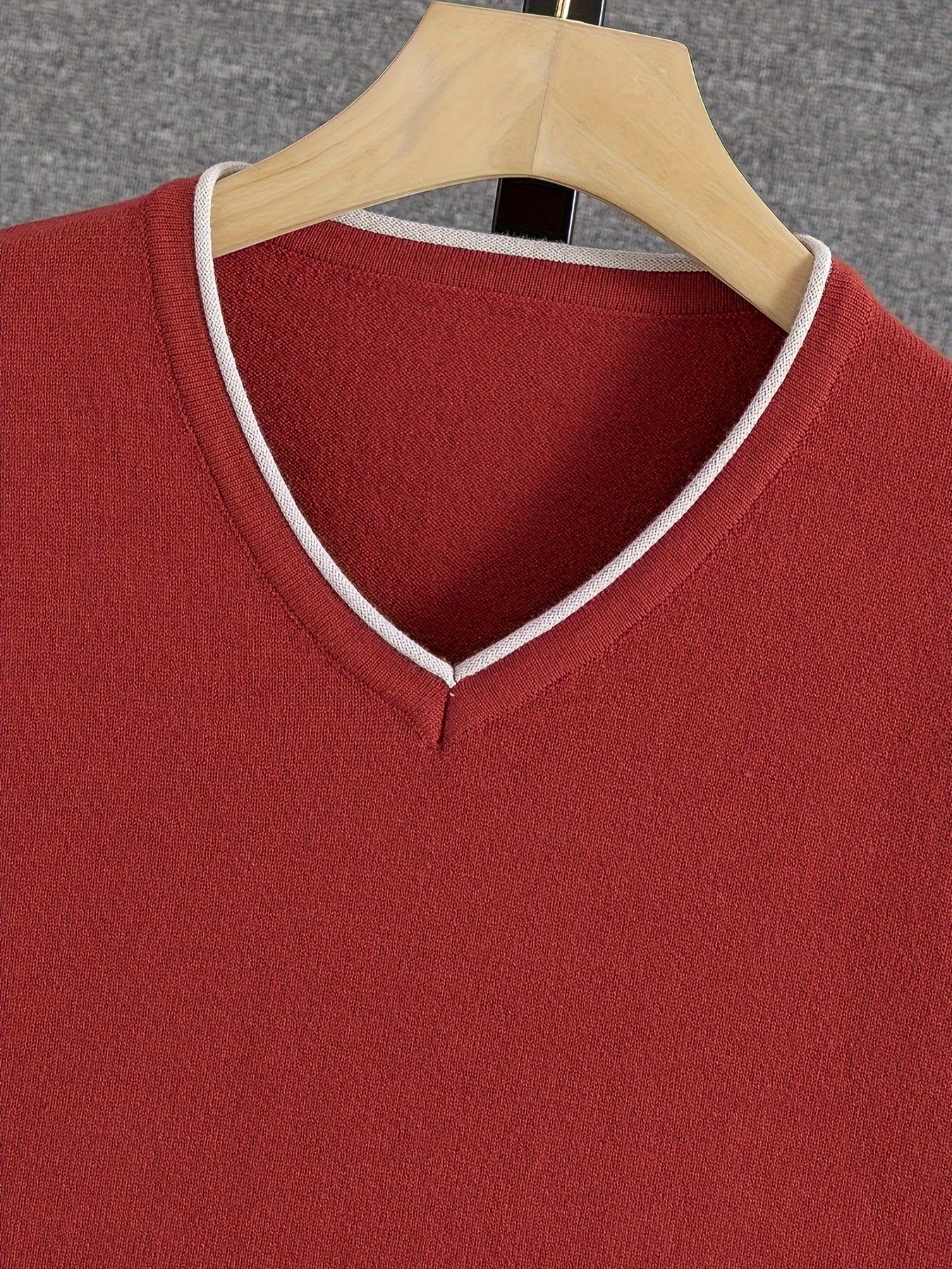 Men's Slim-Fit V-Neck Color Block Sweater - Casual Knit Pullover for Fall/Winter, Machine Washable