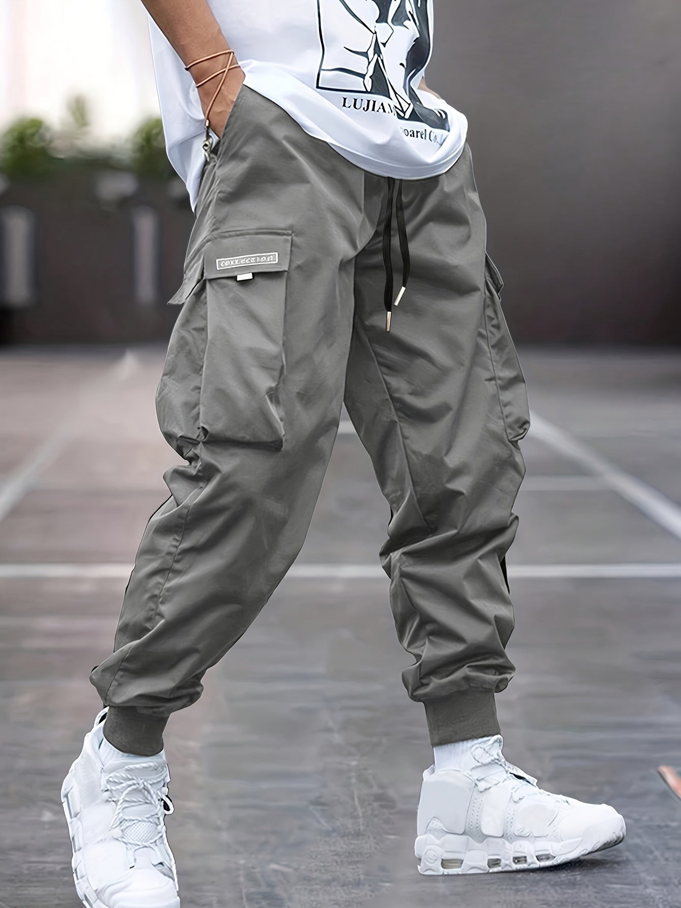 Men's Cargo Pants - Trendy Casual Outfit for Spring and Autumn with Multiple Pockets and Versatile Style