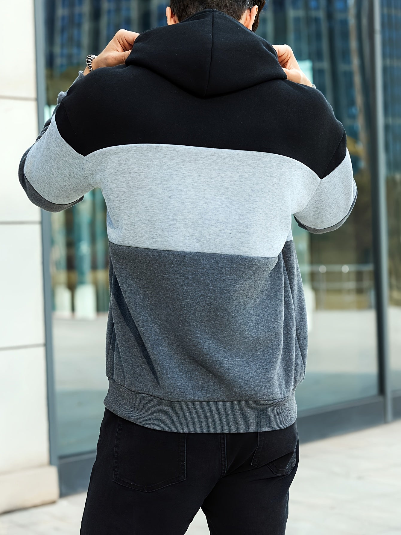 Mens Long Sleeve Color Block Hooded Sweatshirt - Soft Slight Stretch Polyester Fabric, Loose Fit, Kangaroo Pocket, Chic Outdoors Wear for Casual Style