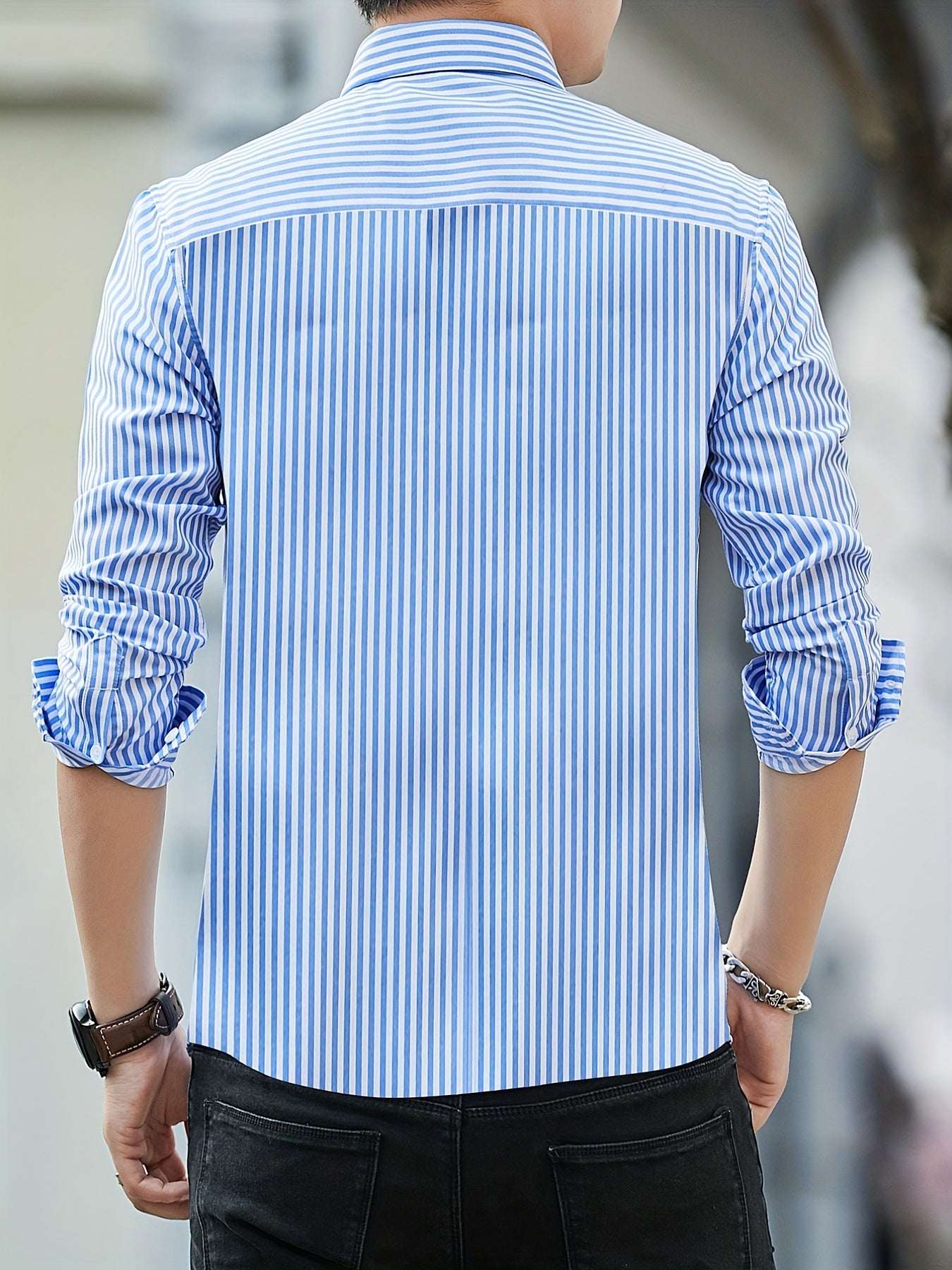 Slim Striped Business Casual Shirt: Perfect Fit for a Stylish Look