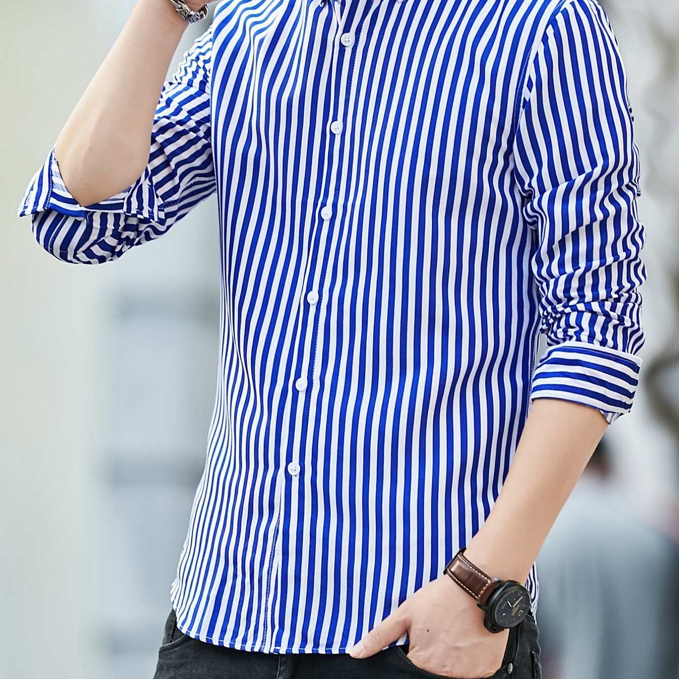 Slim Striped Business Casual Shirt: Perfect Fit for a Stylish Look