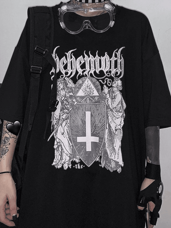 Foruwish - Men's Gothic Ancient Cross Graphic Tee