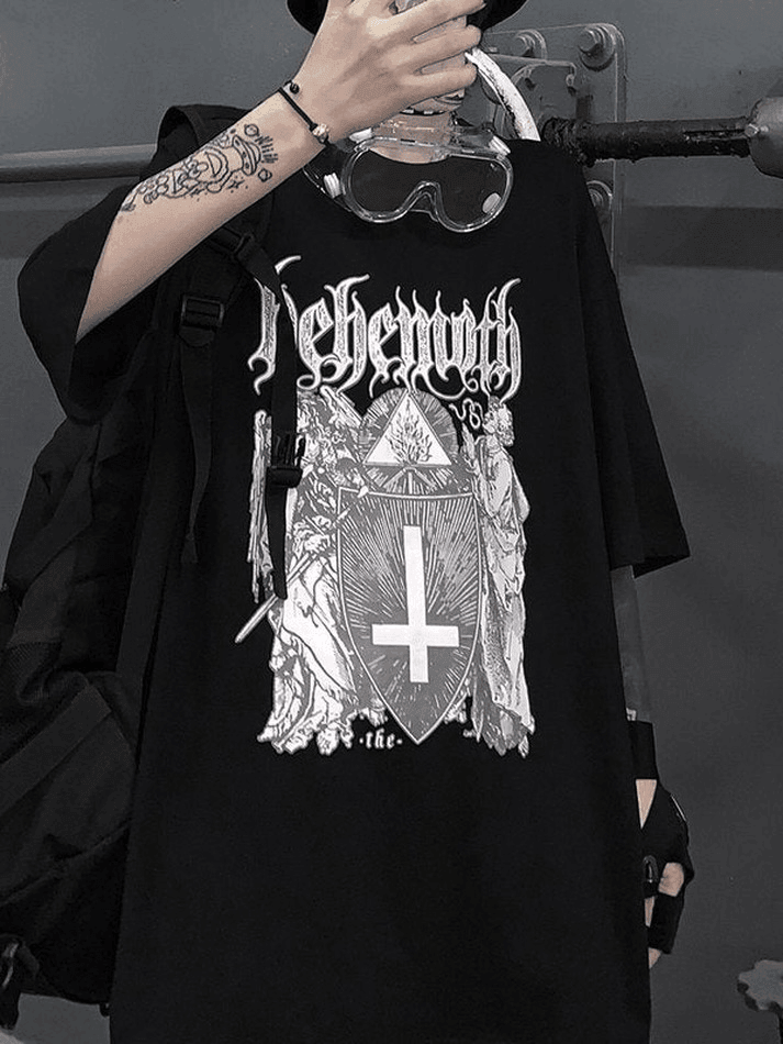 Foruwish - Men's Gothic Ancient Cross Graphic Tee